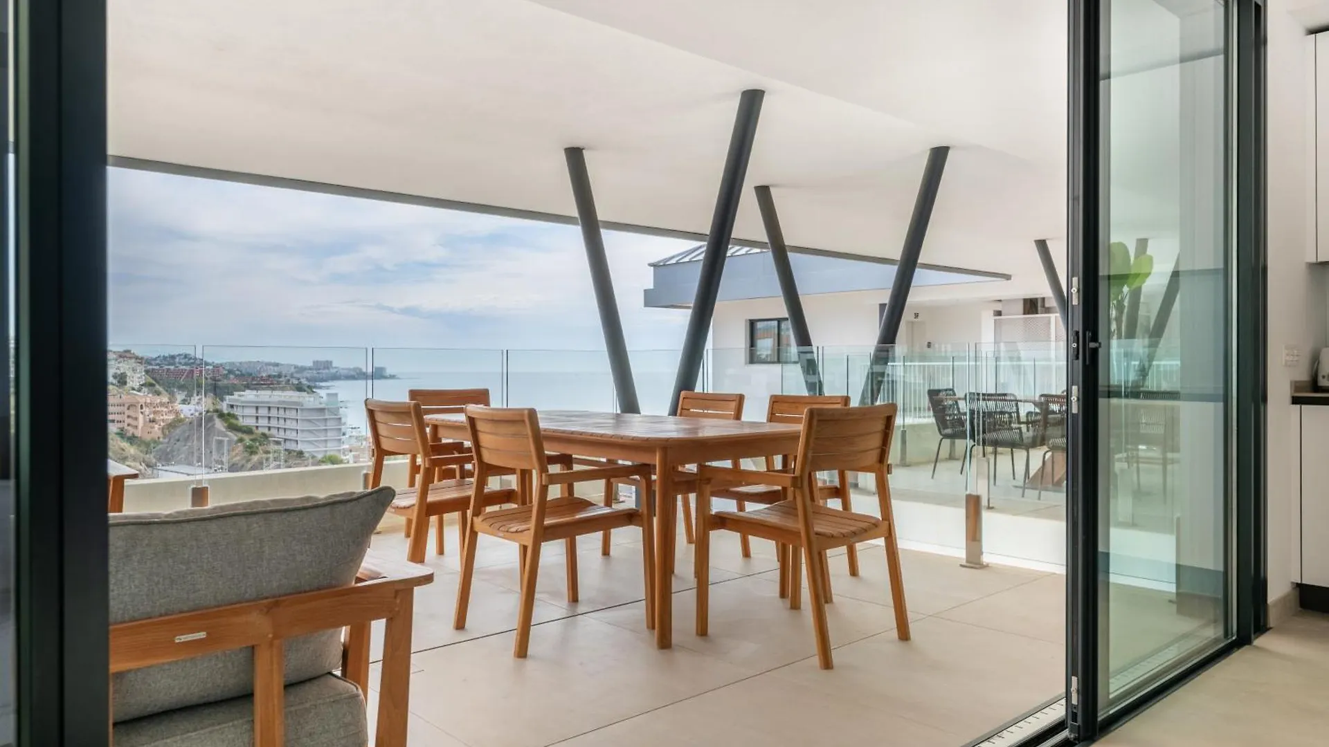 Horizon Apart 3 Bedrooms Penthouse Sea View Fuengirola Daire